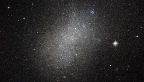 galaxia irregular-4